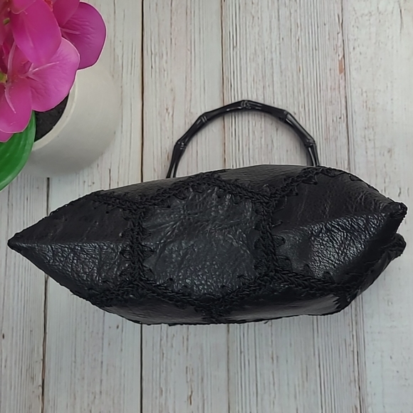 BLACK LEATHER & CROCHET PATCHWORK SMALL HANDBAG - Picture 6 of 10